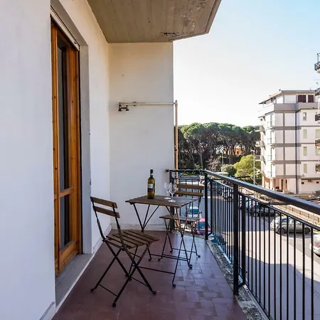 Clara 12 Apartamento